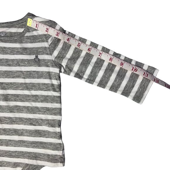 NWT Gap Baby 12 - 18 months Heather Gray White Stripe One piece Bear Embroidery - Picture 10 of 11